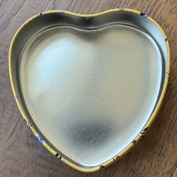 Brighton Vibrant Blue Floral Heart Shaped Jewelry Trinket Storage Box Metal - Picture 3 of 3